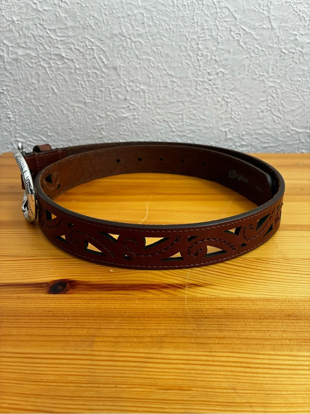 BRIGHTON Brown Leather laser cut belt and unique silver tone buckle